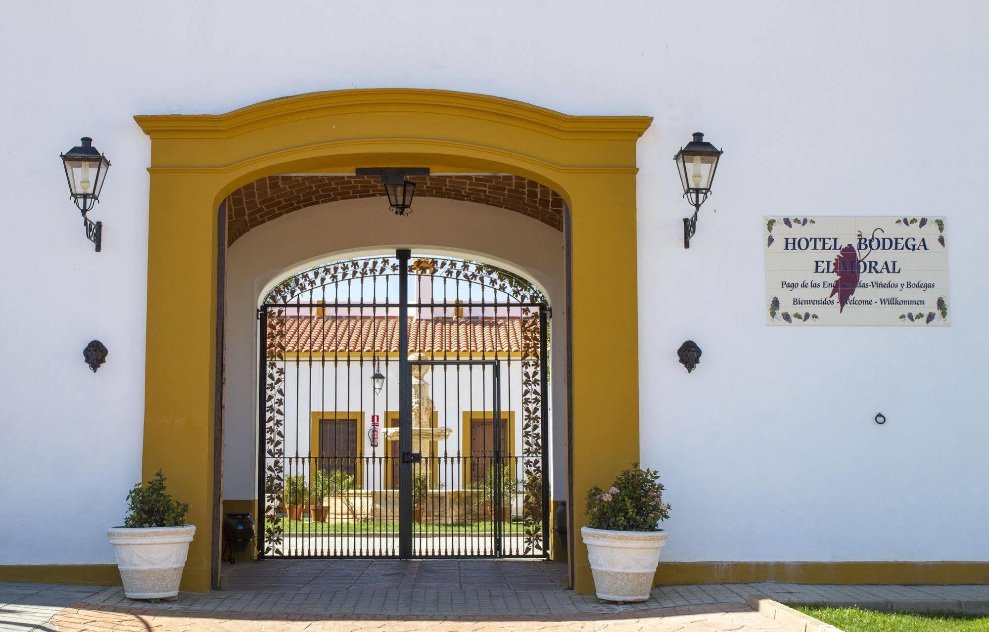 Hotel Bodega El Moral Ribera del Fresno Exteriér fotografie